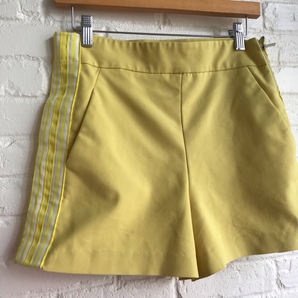 Zara Yellow High Waisted Shorts Sz Small - Picture 6 of 8